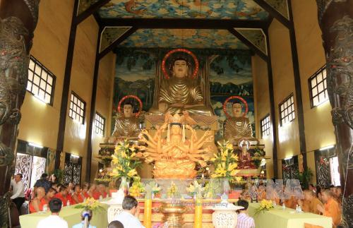 nguoi viet tai lao tuong niem hoa thuong thich trung quan