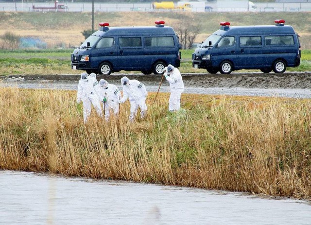 canh sat tim thay cap sach nghi la cua be gai nguoi viet bi sat hai tai nhat o ngoai tinh chiba