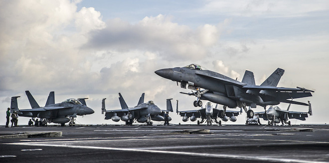 nghi si my de xuat don trung phat manh tay nham chan trung quoc tren bien dong va hoa dong