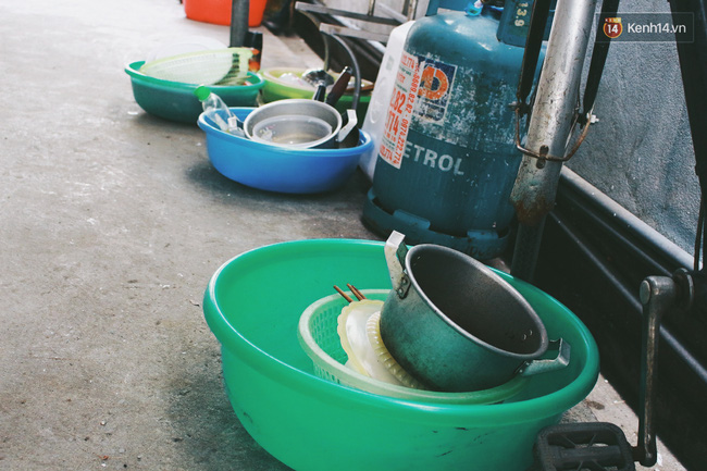 sinh vien dau dau vi ban cung phong nghien facebook da luoi viec nha con lam li nhu co may