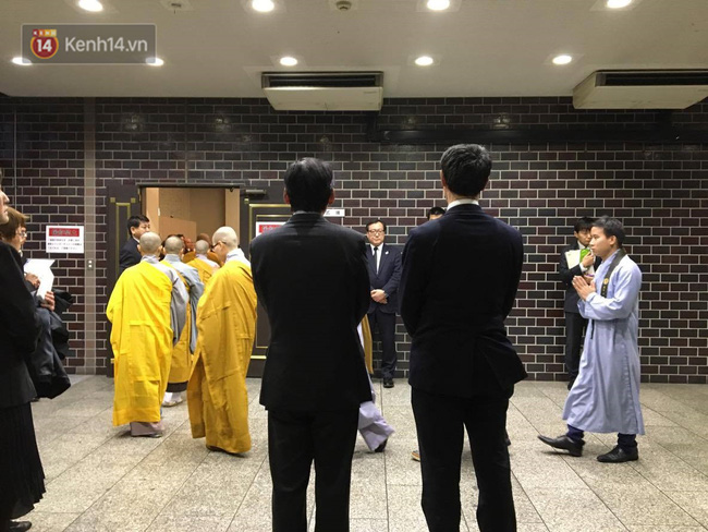 troi mua nang hat ngay le cau sieu cho be gai nguoi viet tu vong tai nhat