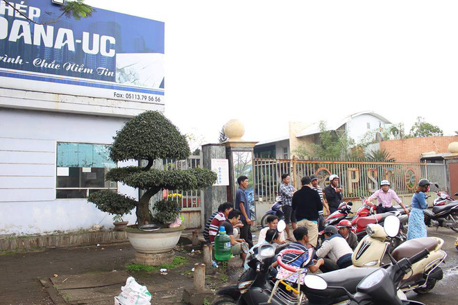 gd nha may thep bi dong cua toi khong doi nhung gia dinh 500 cong nhan se ra sao