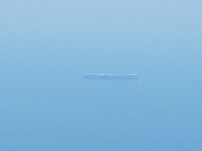 tau san bay my va nhom tau ho tong tha neo tai da nang