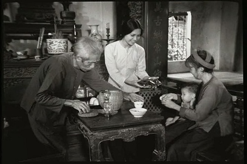 chieu mien phi hang chuc phim kinh dien cua nen dien anh viet nam