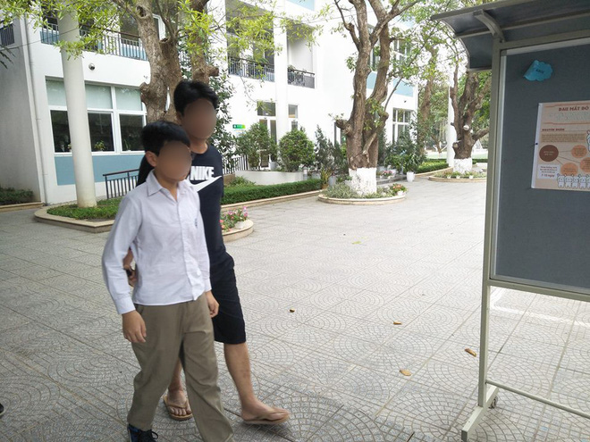 phu huynh truong doan thi diem greenfiel hoang mang vi nhieu hoc sinh dau bung day hoi cung luc