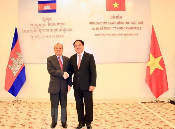 viet nam campuchia day manh hop tac quan ly nha nuoc ve ton giao