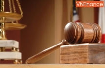 lan dau tien mot ca nhan kien uy ban chung khoan nha nuoc ra toa