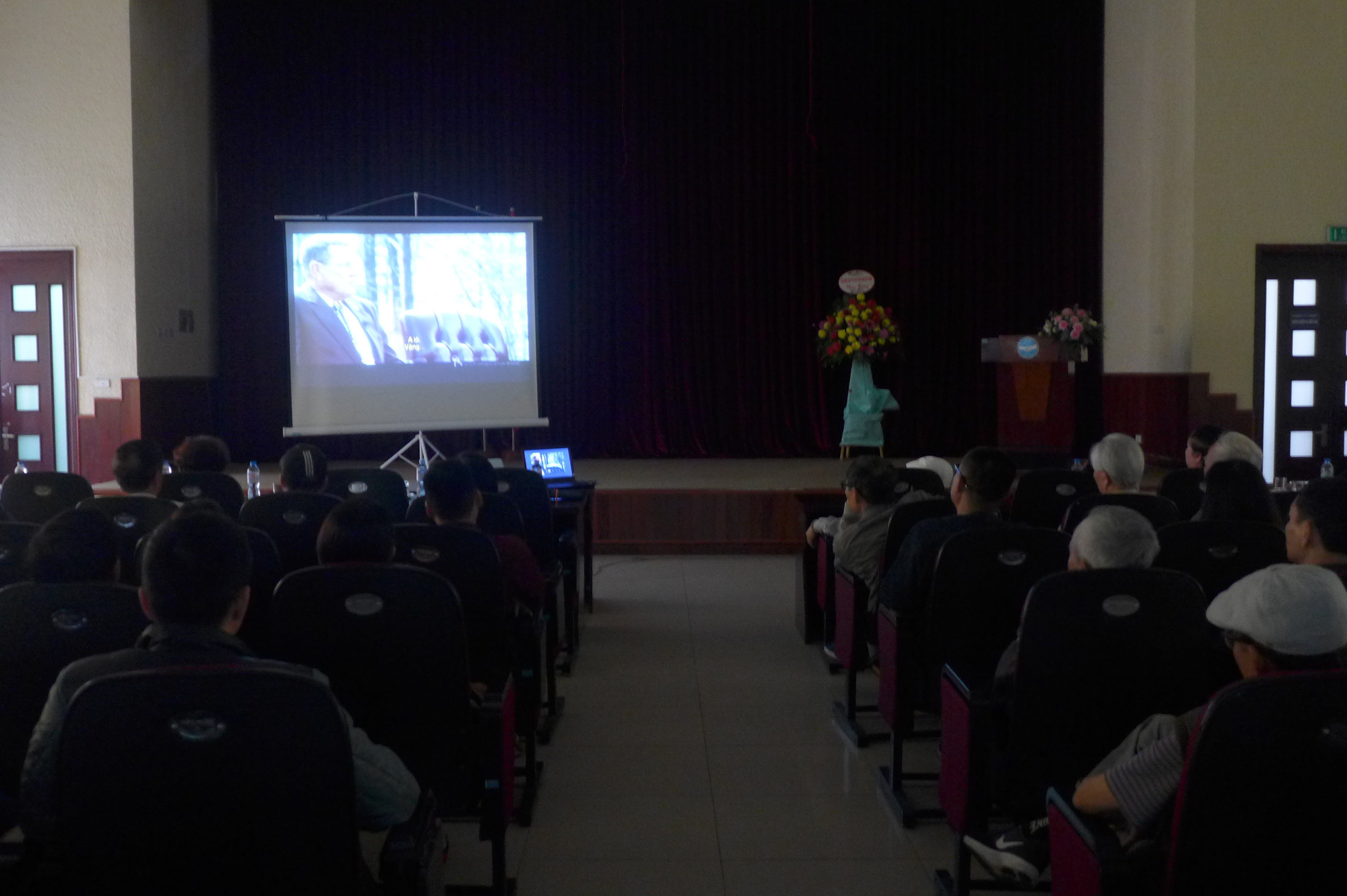 nguoi thuc tinh vu tham sat my lai