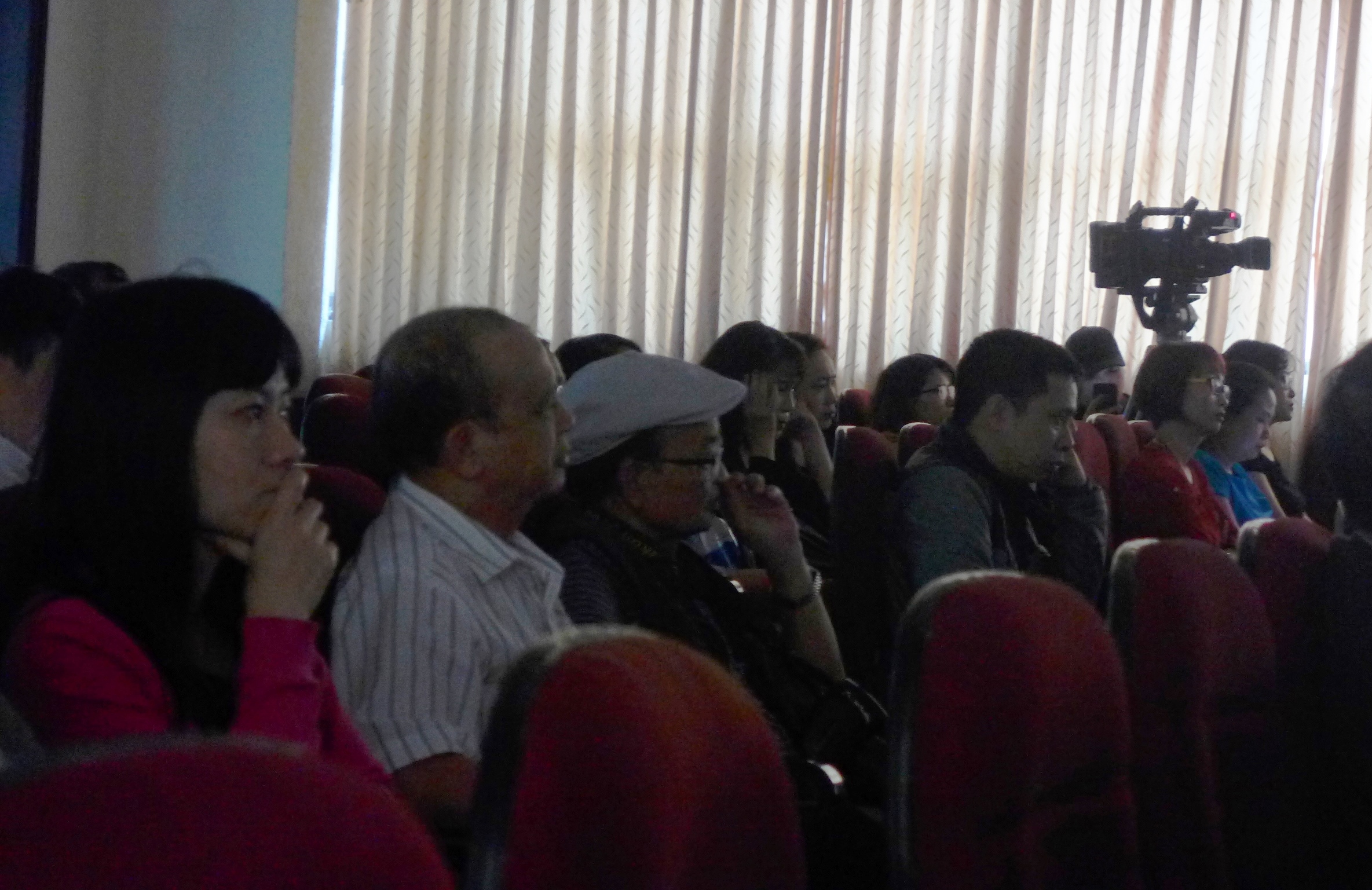 nguoi thuc tinh vu tham sat my lai