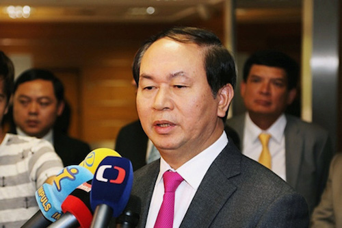 chu tich nuoc cu the hoa nhiem vu thong linh luc luong vu trang