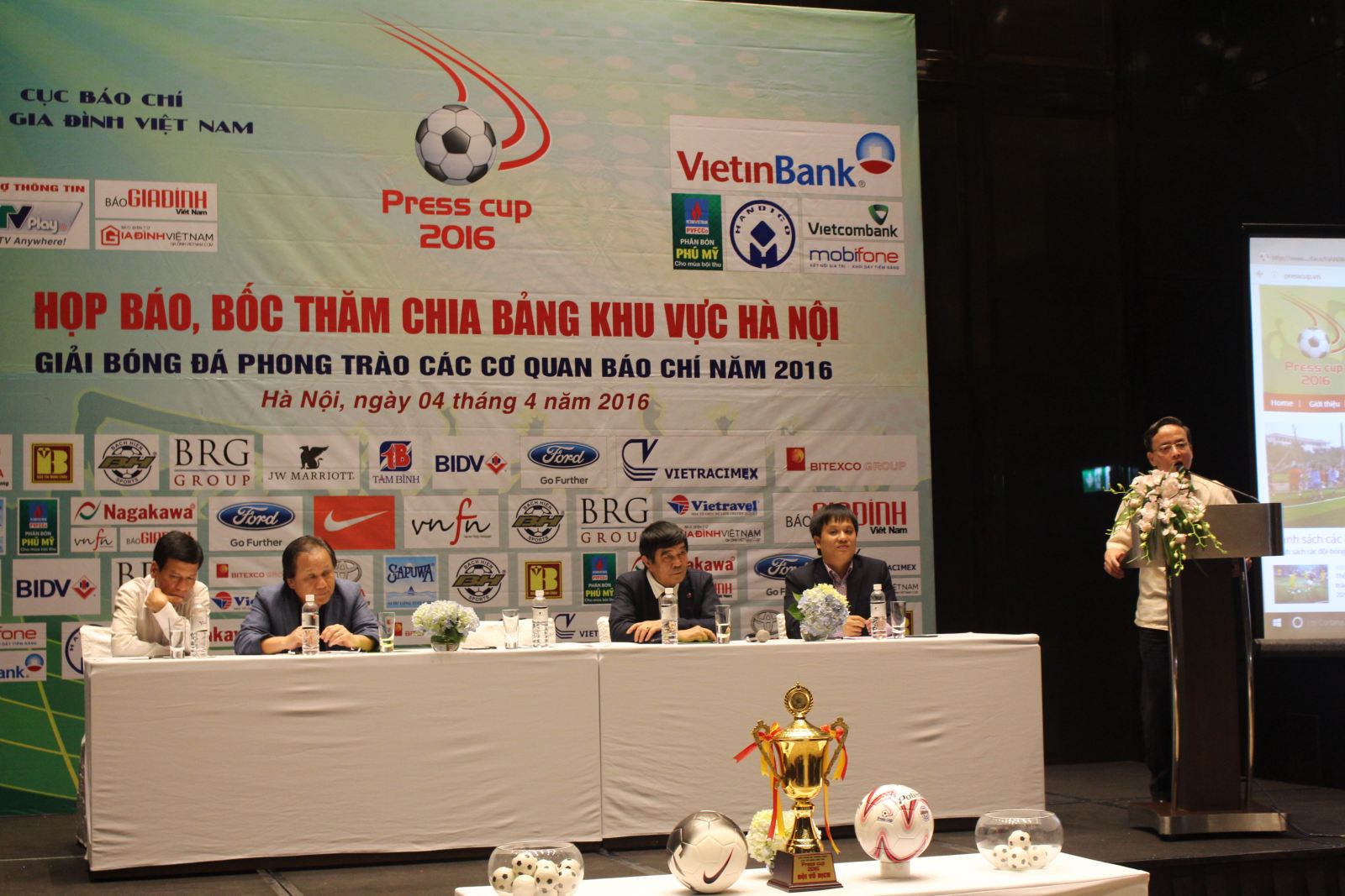 giai bong da press cup 2016 se chinh thuc khoi tranh tu ngay 2052016