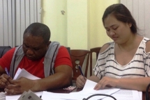 lam quen hang tram phu nu viet qua facebook lua tren 20 ti dong