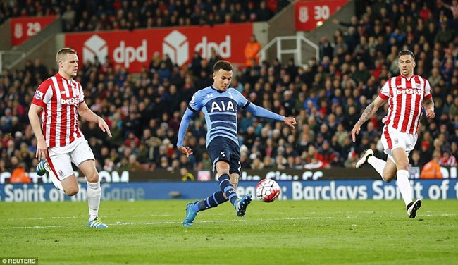 harry kane dele alli toa sang tottenham danh bai stoke 4 sao