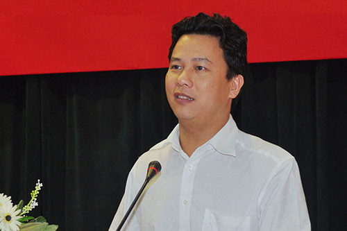 ha tinh co tan chu tich ubnd tinh 40 tuoi con trai cuu bi thu tinh