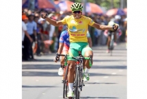 cuoc dua xe dap cup truyen hinh tphcm nam 2016 an giang tiep tuc pha ky luc