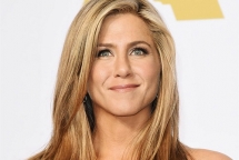 jennifer aniston vien man trong hanh phuc sau nhieu dang cay