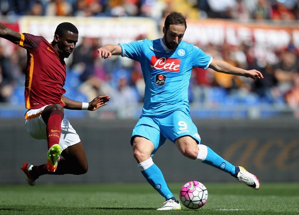 thua as roma napoli dang ngoi vo dich cho juventus