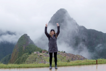 hanh trinh 13 ngay kham pha 7 ky quan the gioi cua co gai bi ung thu