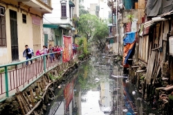 gia dat boi thuong du an cai tao moi truong o quan tay ho ra sao