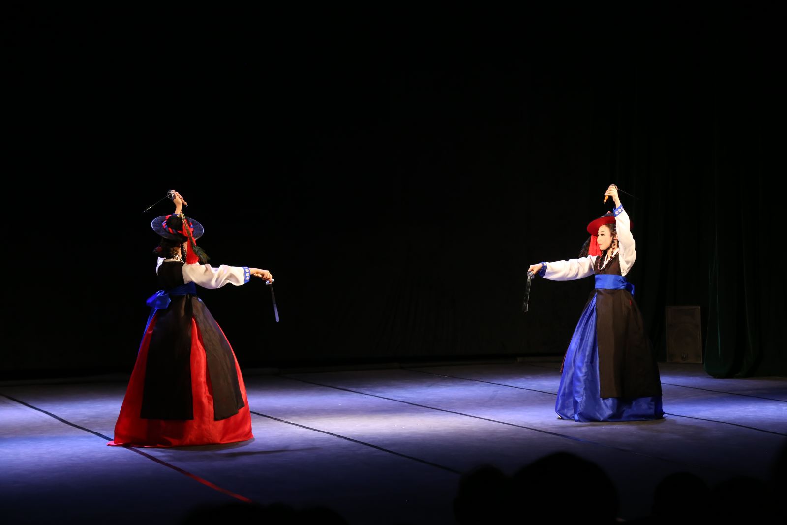 ky niem 10 nam thanh lap trung tam van hoa han quoc tai viet nam