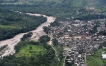 chum anh hien truong vu lo dat kinh hoang khien 254 nguoi thiet mang o colombia