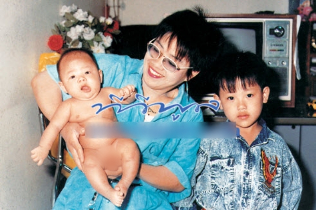 nu dai gia thai lan doi chong nhu thay ao chia se ve qua khu bi nguoi chong dau tien cuong hiep