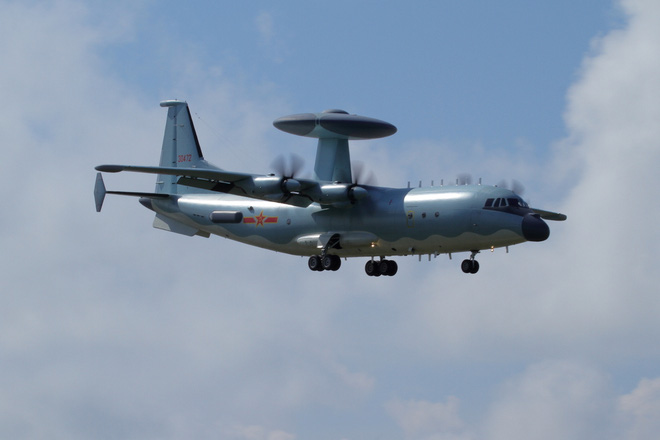 may bay canh bao som kj 500 cua trung quoc co the phat hien pak fa nga hay khong