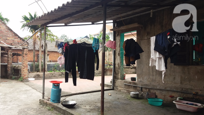 vu nguoi me 9x bi to lam gia sua da co 3 ba me den trinh bao voi cong an