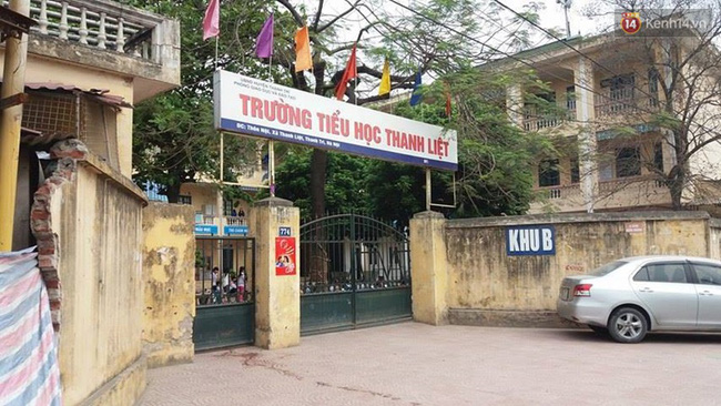 ha noi phu huynh hot hoang khi nhan duoc tin nhan nha truong thong bao xuat hien ke la mat den don hoc sinh