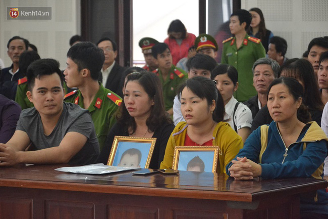 vu lat tau tren song han khien 3 nguoi chet nguyen giam doc cang bi tuyen an 3 nam 6 thang tu