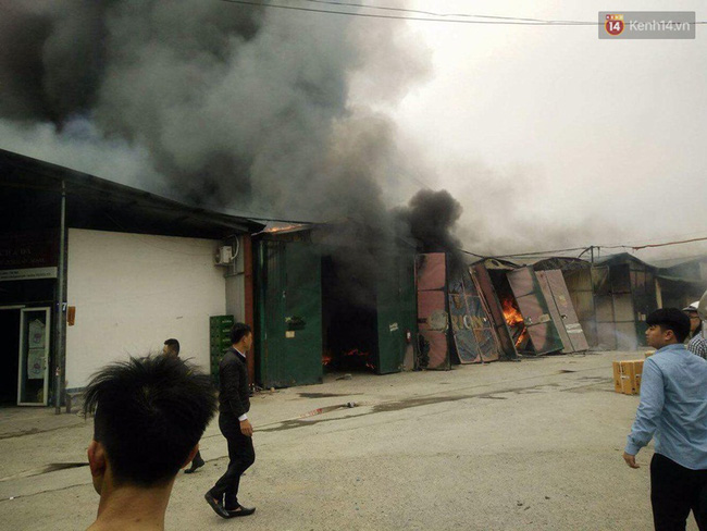 ha noi chay lon nha xuong hang tram m2 gan toa nha keangnam