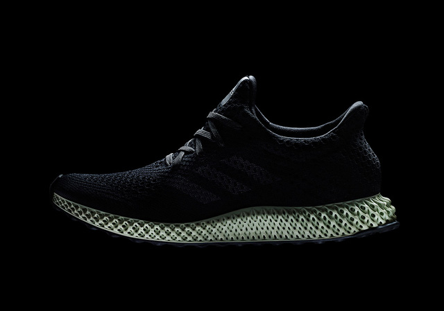 adidas gioi thieu mau giay futurecraft 4d voi cong nghe chua tung co su dung oxy va anh sang tao nen phan de