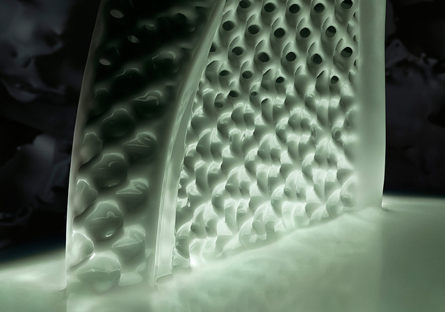 adidas gioi thieu mau giay futurecraft 4d voi cong nghe chua tung co su dung oxy va anh sang tao nen phan de