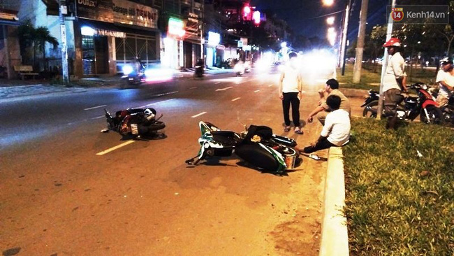 tp hcm hai co gai nhap vien sau khi bi thanh nien dieu khien xe may tong manh tu phia sau