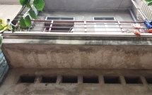 ba c ninh bo giet chet con gai 5 tuoi dam bi thuong ca nha roi nhay lau tu tu