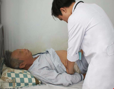 benh nhan vo khoi u o gan xuat huyet o bung duoc cuu song