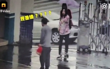 ten cuop so den nhu nho noi chay vao don canh sat de nap