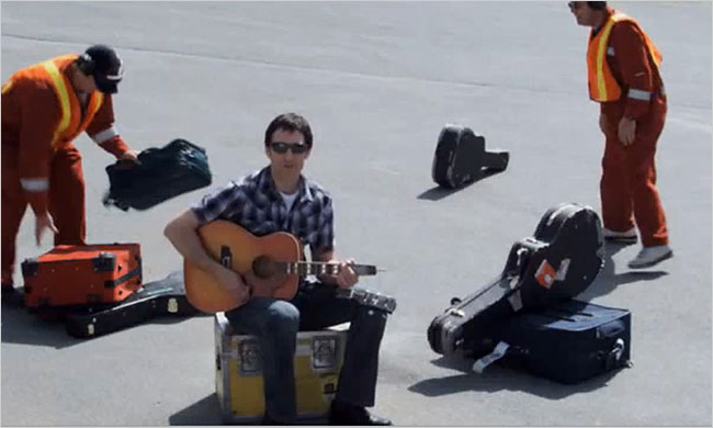 nhung vu tai tieng tung xay ra trong qua khu cua hang hang khong united airlines