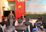 chu tich quoc hoi den tham va lam viec voi dai su quan viet nam tai sec