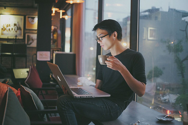 truy tim anh chang dem quai thu ducati gan 300 trieu chay xe om