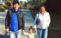 gia dinh bac si goc viet gui loi cam on chan thanh toi cong dong mang quoc te