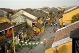 hoi an mo rong khong gian pho di bo