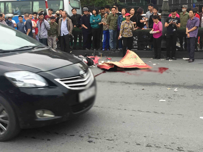 quang ninh xe may va cham voi xe bon 1 nguoi tu vong tai cho