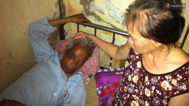 2 co gai bo cu ong o nghia dia sau khi tong ngat xiu la hoc sinh