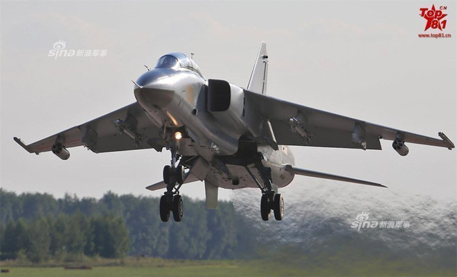 trung quoc de doa quoc gia nao o bien dong khi cho jh 7 trinh dien voi di bo