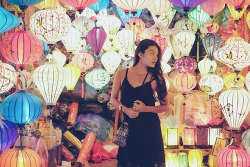 chan dung con gai ruot bi dai gia ngo y lam nguoi tinh cua kieu trinh