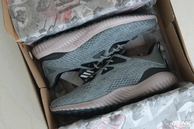 danh gia chi tiet adidas alphabounce em hieu nang cao da dung la lua chon gia mem thay the hoan hao cho ultraboost