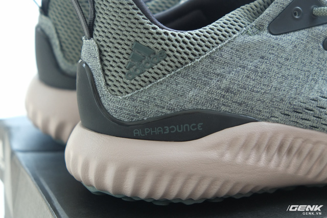 danh gia chi tiet adidas alphabounce em hieu nang cao da dung la lua chon gia mem thay the hoan hao cho ultraboost