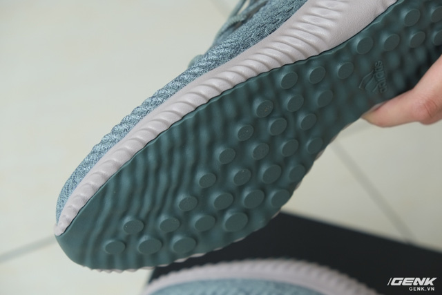 danh gia chi tiet adidas alphabounce em hieu nang cao da dung la lua chon gia mem thay the hoan hao cho ultraboost