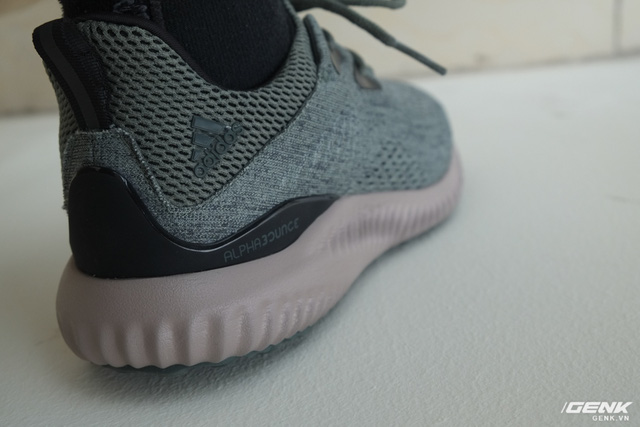 danh gia chi tiet adidas alphabounce em hieu nang cao da dung la lua chon gia mem thay the hoan hao cho ultraboost